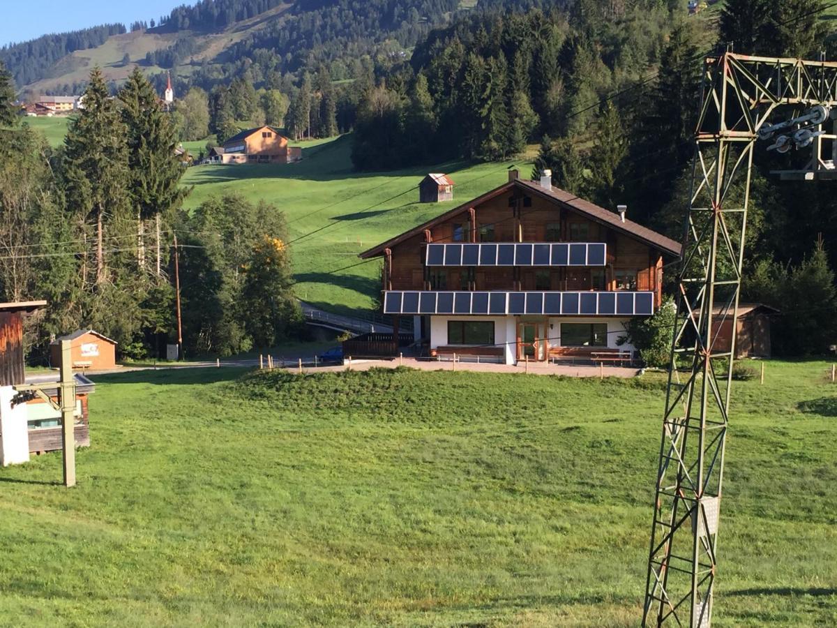 Kraehenberg Am Rande Der Wildnis Apartment Sibratsgfall Exterior photo